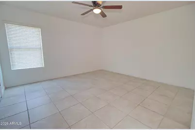 112 W Watson Place, Casa Grande, AZ 85122 - Photo 9