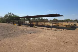 38363 N 250th Ave, Morristown, AZ 85342 - Photo 11