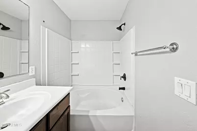 2012 N 78th Glen, Phoenix, AZ 85035 - Photo 33