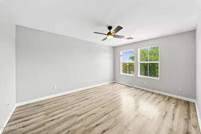 2012 N 78th Glen, Phoenix, AZ 85035 - Photo 17