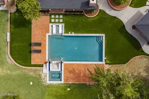 334 E Glenn Dr, Phoenix, AZ 85020 - Photo 25