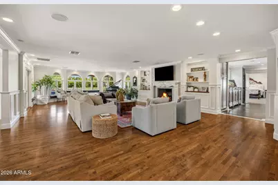 334 E Glenn Drive, Phoenix, AZ 85020 - Photo 23