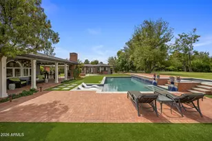 334 E Glenn Dr, Phoenix, AZ 85020 - Photo 39