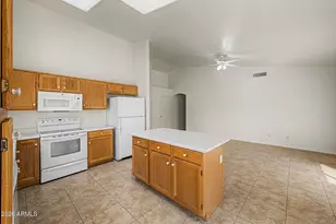 851 W Palo Verde St, Gilbert, AZ 85233 - Photo 15