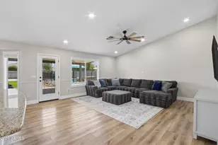 11355 E Rutledge Ave, Mesa, AZ 85212 - Photo 9