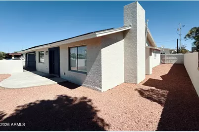 13028 W Greenway Road, Surprise, AZ 85374 - Photo 3