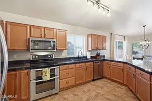 3912 W Goodman Dr, Glendale, AZ 85308 - Photo 5