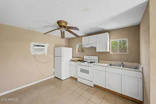 1106 E Palm Ln, Phoenix, AZ 85006 - Photo 33