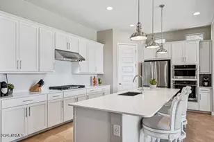 24611 N 174th Dr, Surprise, AZ 85387 - Photo 9
