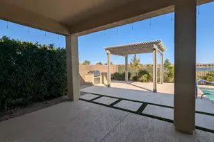 24611 N 174th Dr, Surprise, AZ 85387 - Photo 31