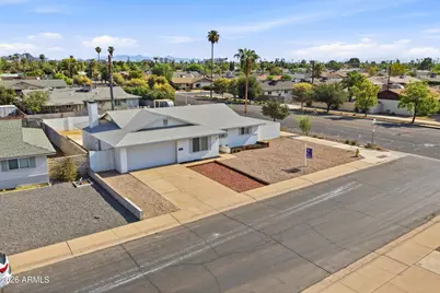 2 W Fairmont Drive, Tempe, AZ 85282 - Photo 3