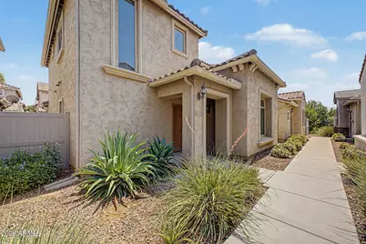 2163 W Scully Drive, Phoenix, AZ 85023 - Photo 1
