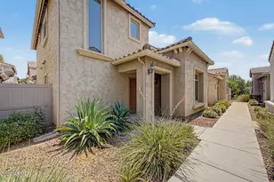 2163 W Scully Dr, Phoenix, AZ 85023 - Photo 1