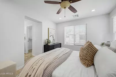 2163 W Scully Drive, Phoenix, AZ 85023 - Photo 17