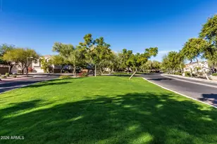 2163 W Scully Dr, Phoenix, AZ 85023 - Photo 45