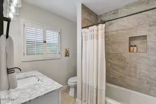 6637 E Oak St, Scottsdale, AZ 85257 - Photo 13