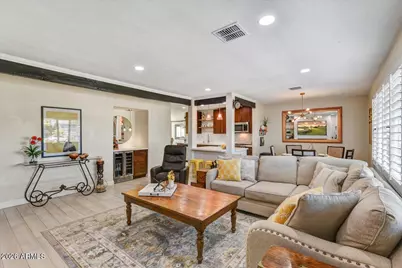 6637 E Oak Street, Scottsdale, AZ 85257 - Photo 3