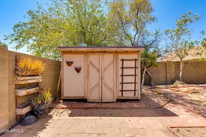 825 E Piute Avenue, Phoenix, AZ 85024 - Photo 47