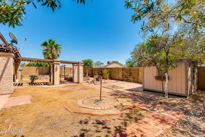 825 E Piute Avenue, Phoenix, AZ 85024 - Photo 49