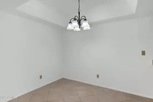 10610 S 48th St, Phoenix, AZ 85044 - Photo 11