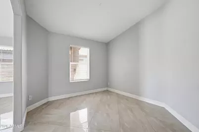 3626 W Saguaro Park Lane, Glendale, AZ 85310 - Photo 19