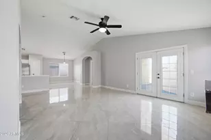 3626 W Saguaro Park Ln, Glendale, AZ 85310 - Photo 7
