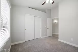 3626 W Saguaro Park Ln, Glendale, AZ 85310 - Photo 21