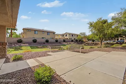 14552 W Maui Lane, Surprise, AZ 85379 - Photo 33