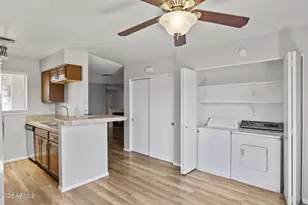 20420 N 6th Dr, Phoenix, AZ 85027 - Photo 9