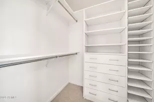 6521 W Hill Ln, Glendale, AZ 85310 - Photo 27