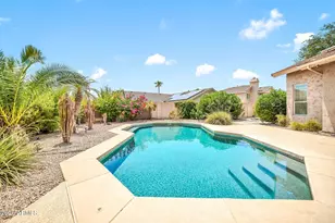 6521 W Hill Ln, Glendale, AZ 85310 - Photo 35