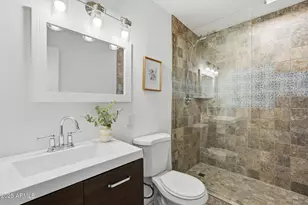 8725 E Coronado Rd, Scottsdale, AZ 85257 - Photo 31