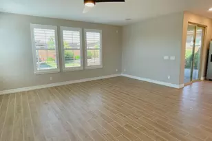 13648 N 144th Dr, Surprise, AZ 85379 - Photo 5