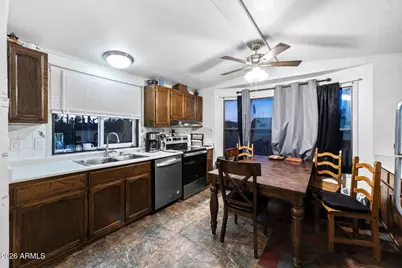 1071 S Stagecoach Road, Apache Junction, AZ 85119 - Photo 7