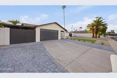 10618 N 27th Street, Phoenix, AZ 85028 - Photo 3