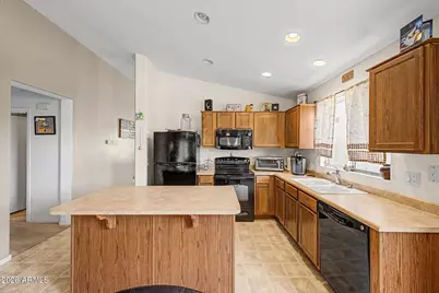 45087 W Woody Road, Maricopa, AZ 85139 - Photo 5