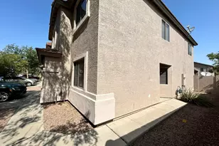 42406 W Sunland Dr, Maricopa, AZ 85138 - Photo 3