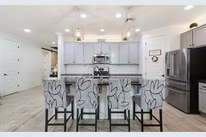 3340 W Carter Road, Phoenix, AZ 85041 - Photo 7