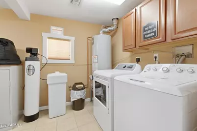 211 E Taylor Street, Tempe, AZ 85288 - Photo 21