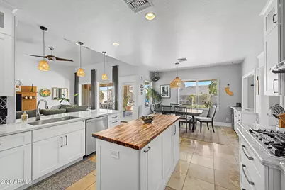 8533 E Halifax Circle, Mesa, AZ 85207 - Photo 11