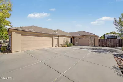 8533 E Halifax Circle, Mesa, AZ 85207 - Photo 5