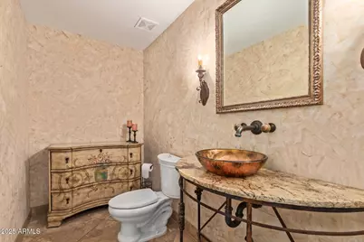 1211 E Desert Flower Lane, Phoenix, AZ 85048 - Photo 17