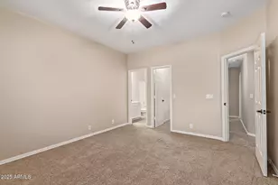 1211 E Desert Flower Ln, Phoenix, AZ 85048 - Photo 27