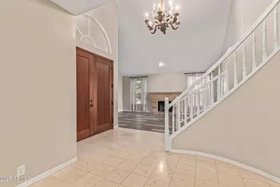 1211 E Desert Flower Lane, Phoenix, AZ 85048 - Photo 5