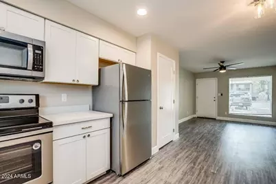 318 E Vine Circle #Apt 102, Mesa, AZ 85210 - Photo 7