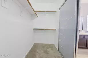 8021 W Hilton Ave, Phoenix, AZ 85043 - Photo 23