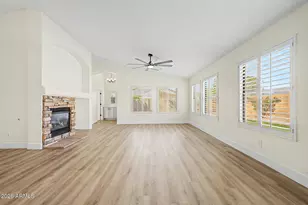 10376 W Tonopah Dr, Peoria, AZ 85382 - Photo 21