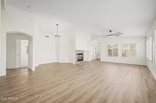 10376 W Tonopah Dr, Peoria, AZ 85382 - Photo 19