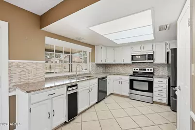 226 E Glencove Street, Mesa, AZ 85201 - Photo 17