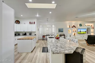 17929 W Buena Vista Drive, Surprise, AZ 85374 - Photo 5